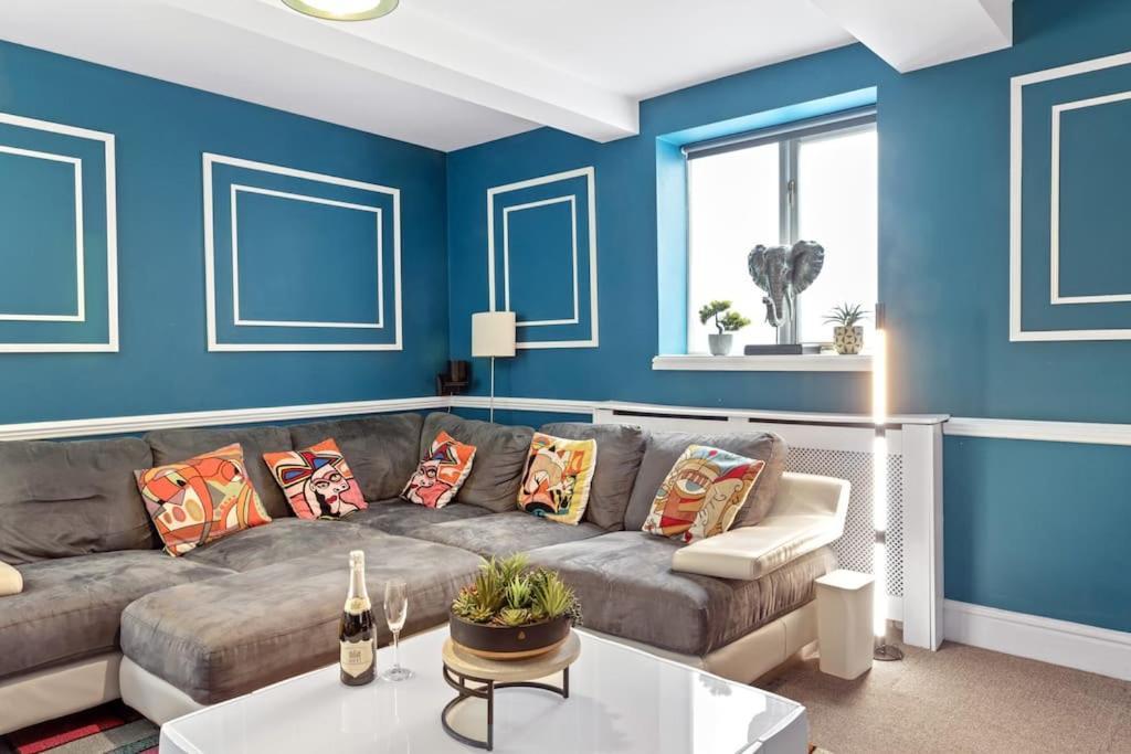 Luxurious 3 Bedroom Apartment In Park Estate Νότιγχαμ Εξωτερικό φωτογραφία